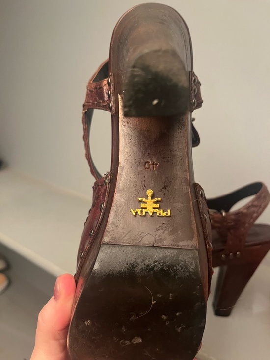 Prada Wooden Sandala - size 40 - Picture 8 of 8